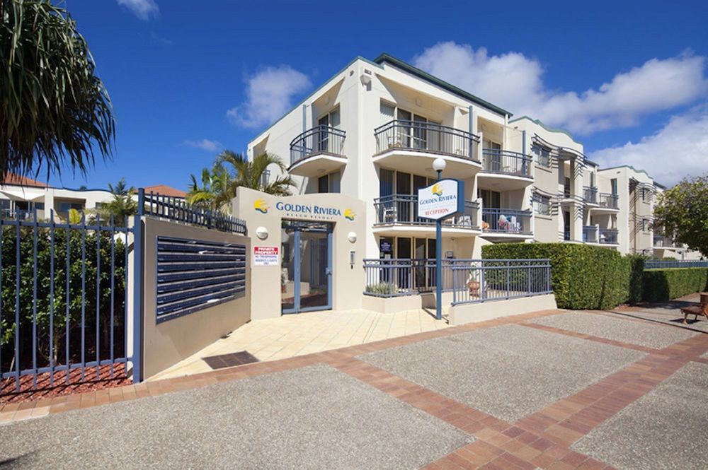 Golden Riviera Absolute Beachfront Resort Gold Coast Exterior photo
